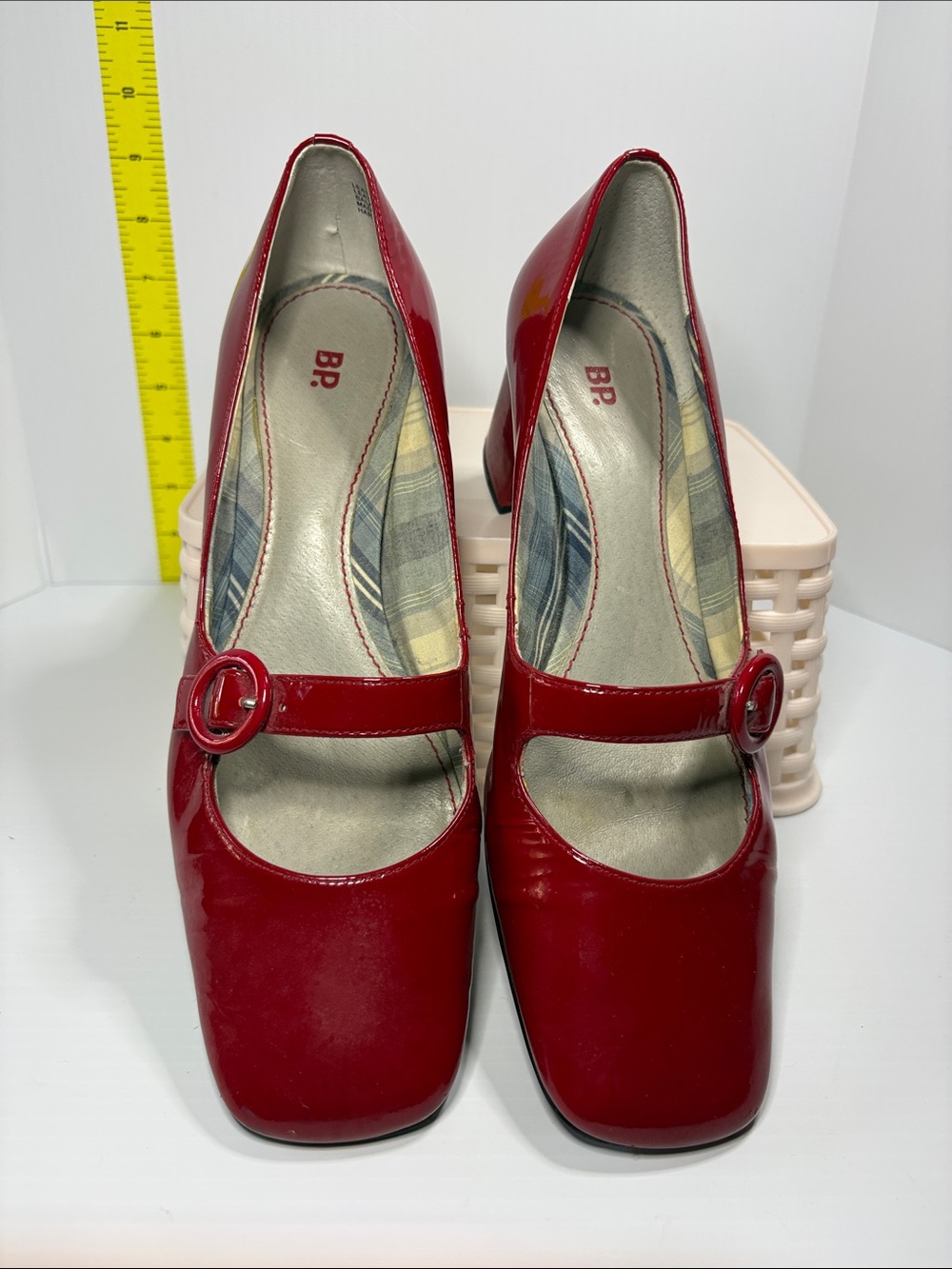00’s Brass Plum Red Patent Mary Jane Block Heel Pumps Buckle Strap box 25 - Picture 3 of 6